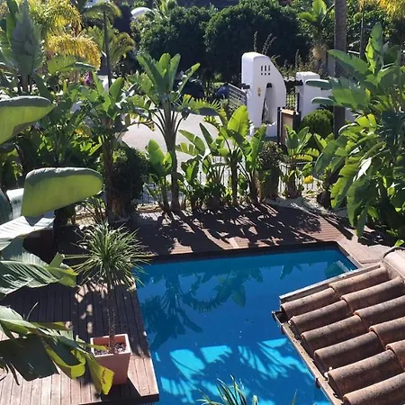 Villa Villa1 *