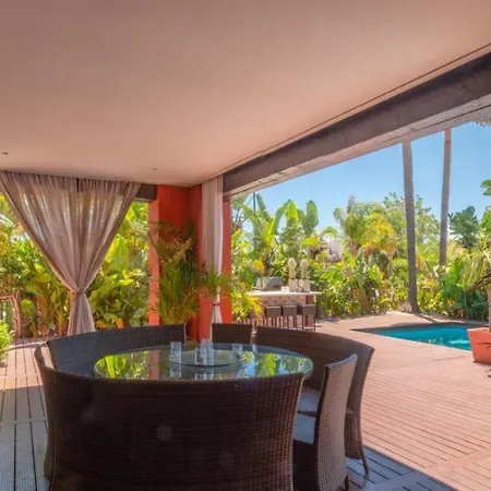 Villa1 * Estepona