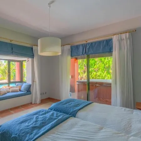 Villa1 * Estepona